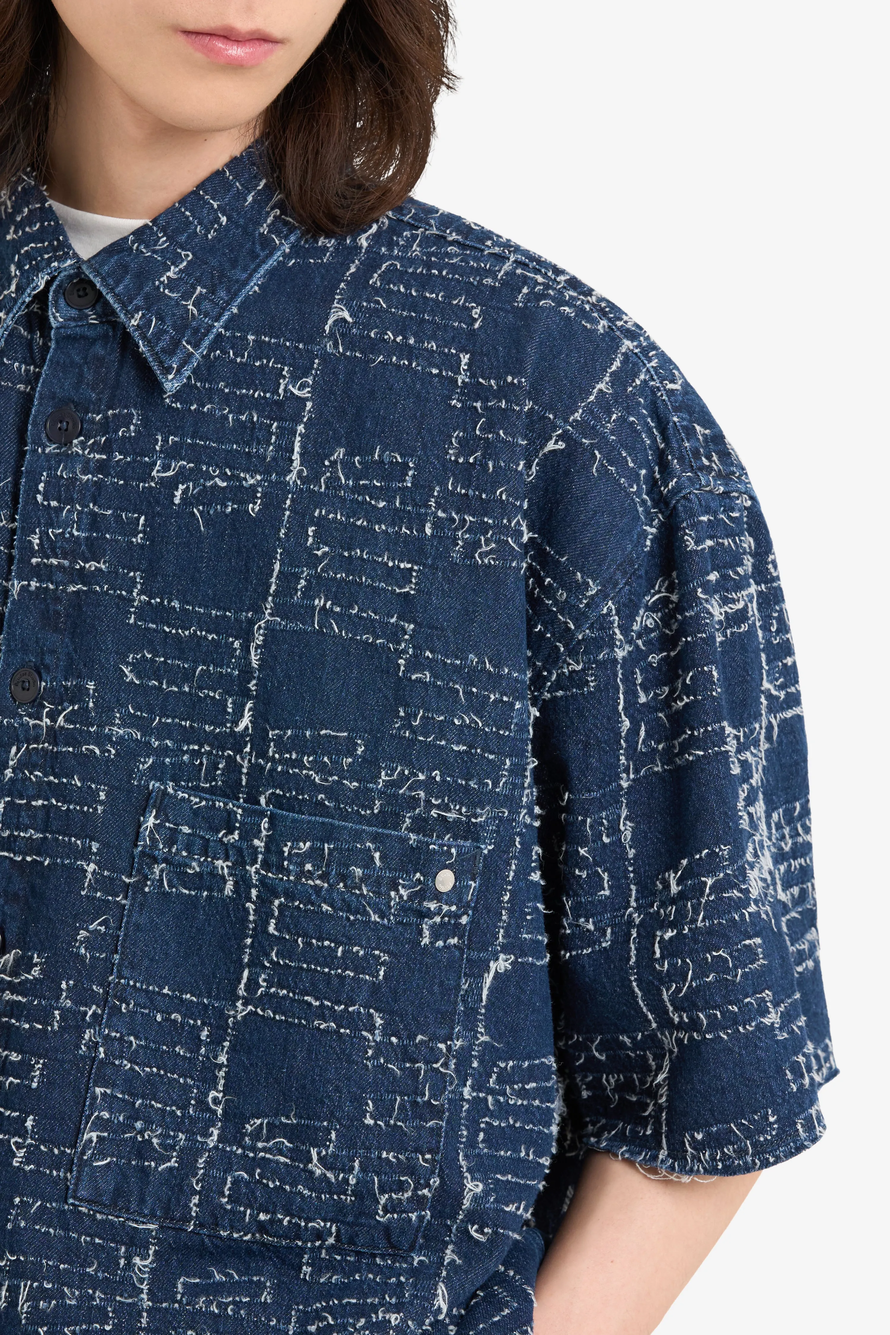 BOXY FIT SHORT SLEEVES SHIRT