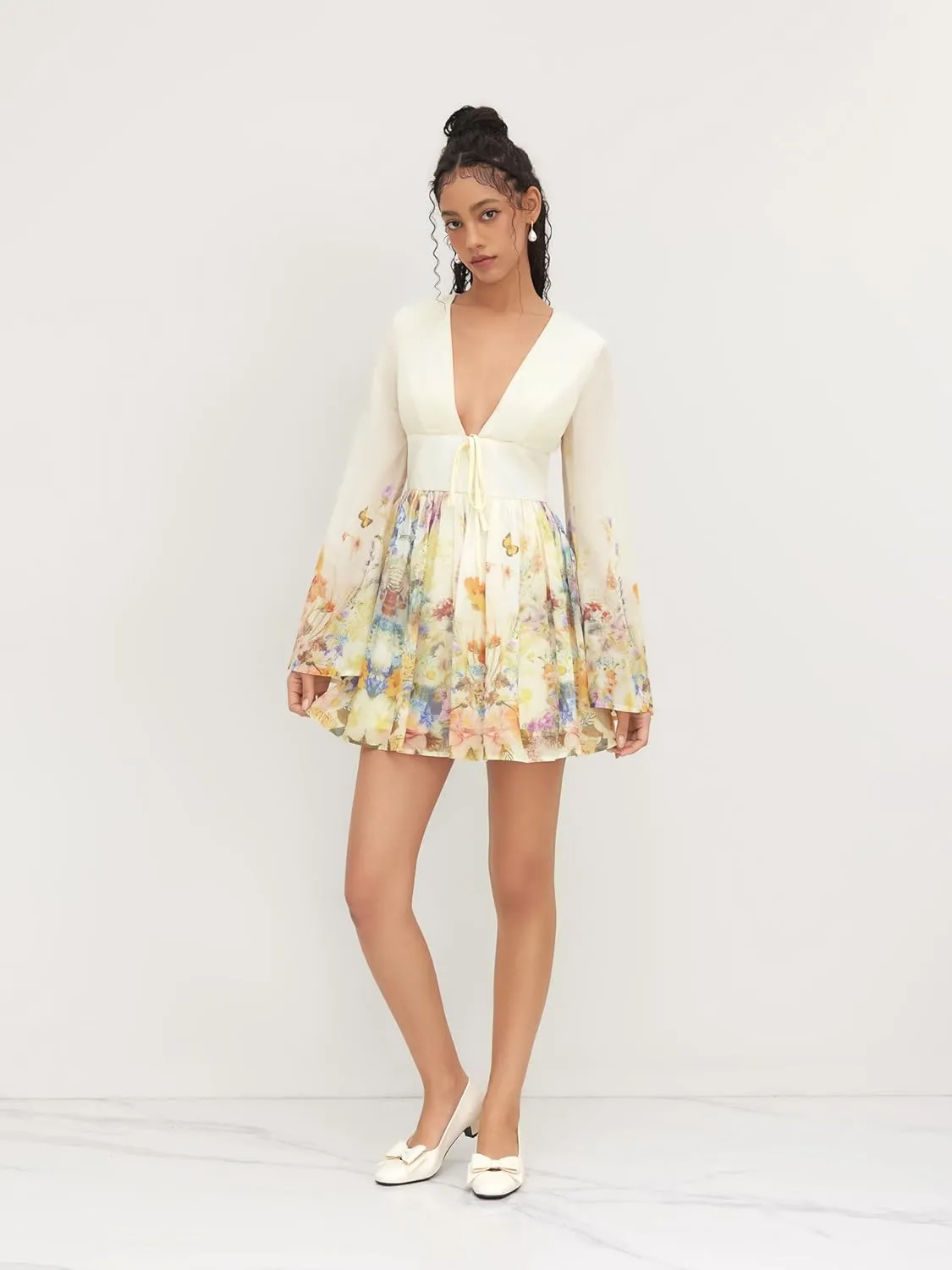 CIDER Dresses for Women Floral Print V Neck Long Sleeve High Waist Knotted Ruffle A Line Mini Dress