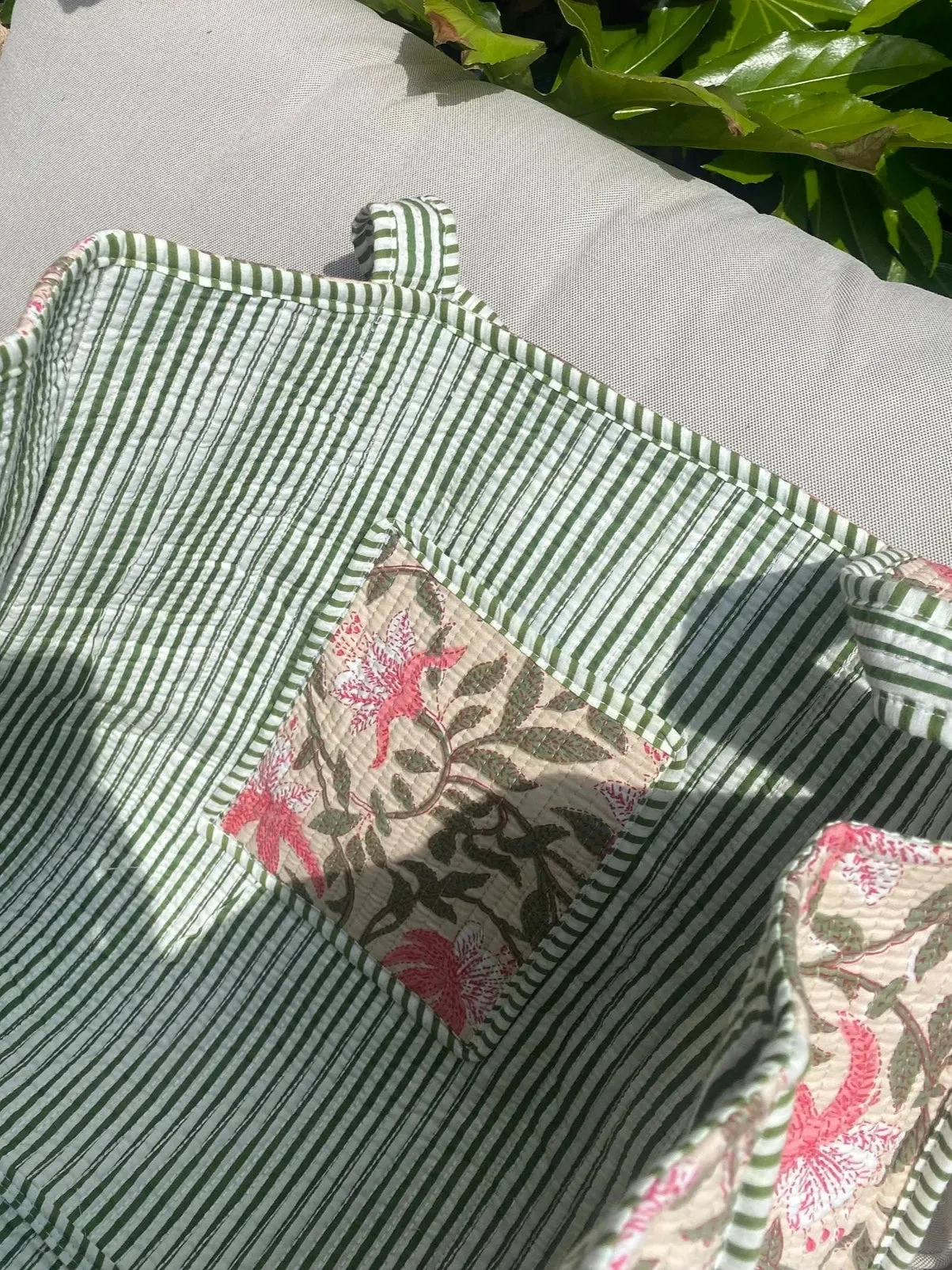 KHAKI FLORAL TOTE
