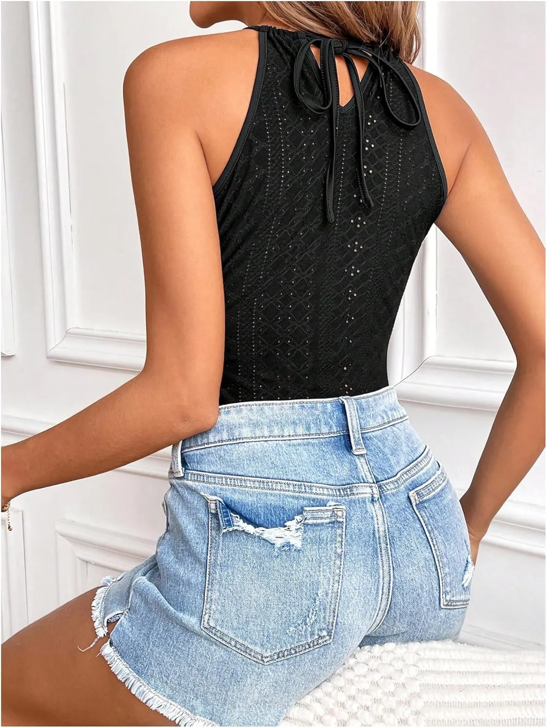 OYOANGLE Women's Boho Eyelet Embroidery Lace Camisole Top Tie Back Sleeveless Cami Tops