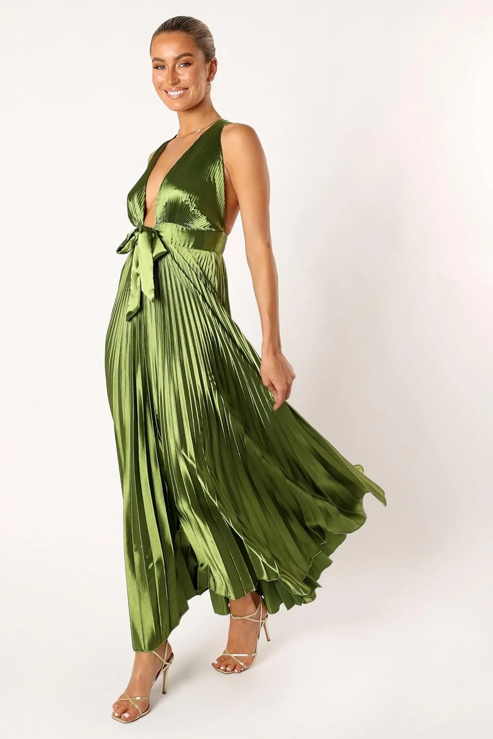 Petal & Pup Women's Kris Pleated Maxi Dress