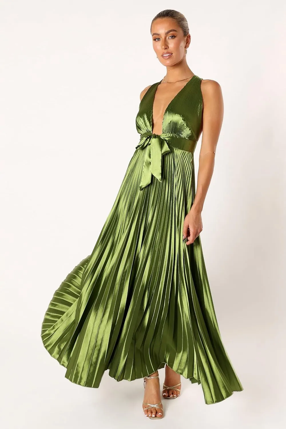 Petal & Pup Women's Kris Pleated Maxi Dress