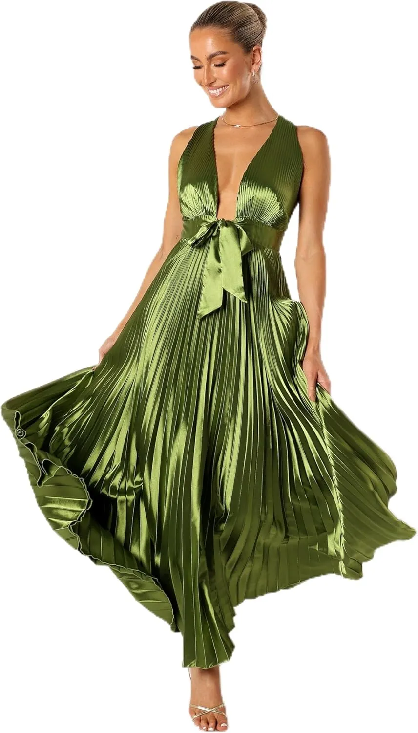 Petal & Pup Women's Kris Pleated Maxi Dress